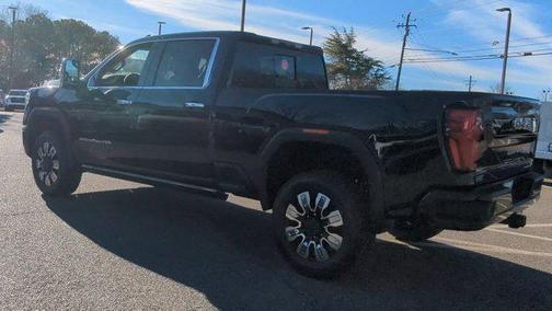 2025 GMC Sierra 3500 Denali