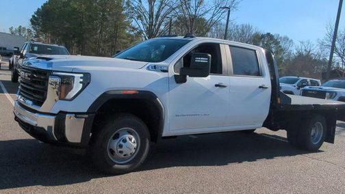 2025 GMC Sierra 3500 Base