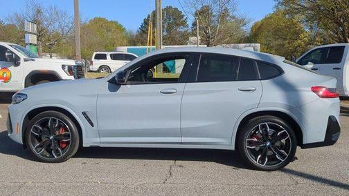 2022 BMW X4 M40i