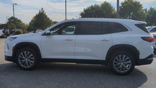 2025 Buick Enclave Preferred FWD