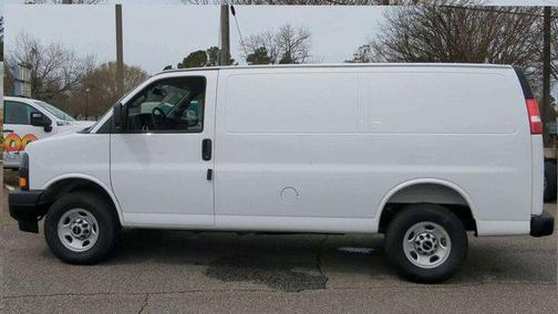 2025 GMC Savana 2500 Work Van