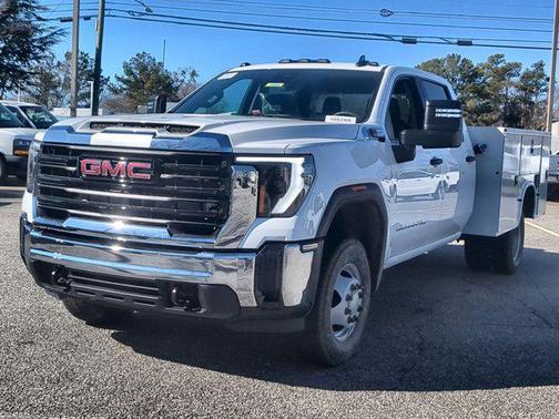 2026 GMC Sierra 3500 Base