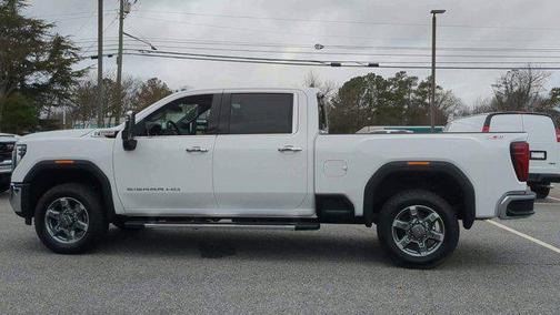 2025 GMC Sierra 2500 SLT