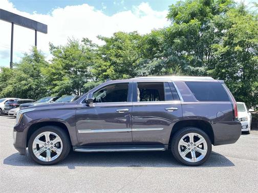 2016 Cadillac Escalade Luxury