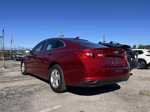 2024 Chevrolet Malibu LT