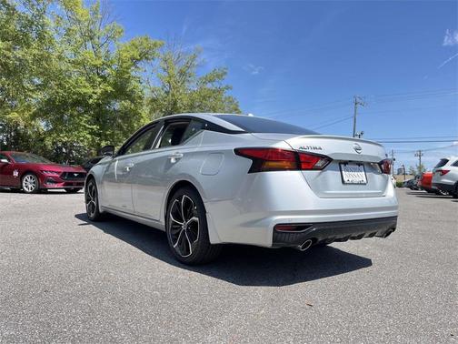 2025 Nissan Altima SR