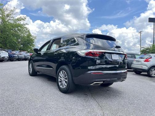 2022 Buick Enclave Essence