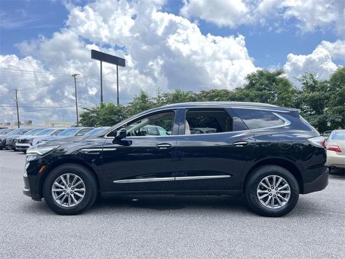 2022 Buick Enclave Essence