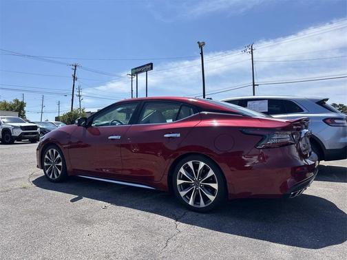 2023 Nissan Maxima Platinum