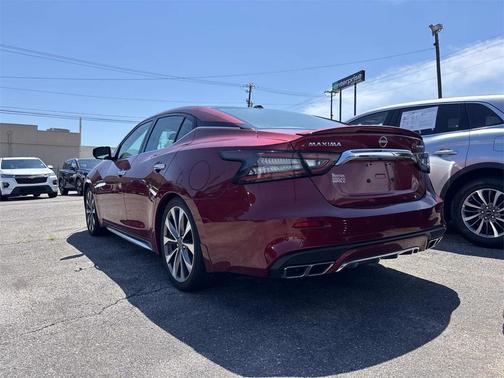 2023 Nissan Maxima Platinum
