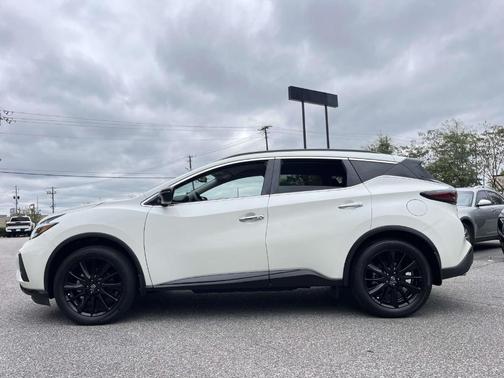 2024 Nissan Murano SV