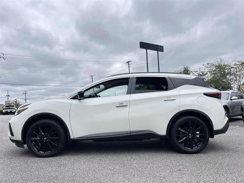2024 Nissan Murano SV