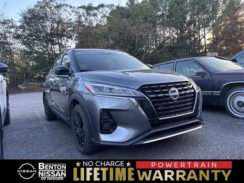2023 Nissan Kicks SR