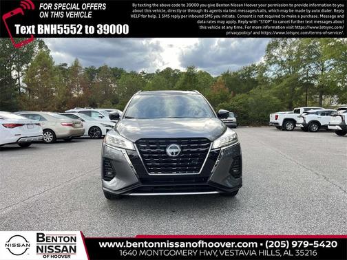 2023 Nissan Kicks SR