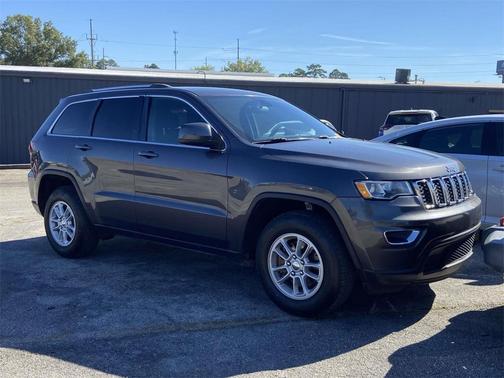 2020 Jeep Grand Cherokee Laredo E