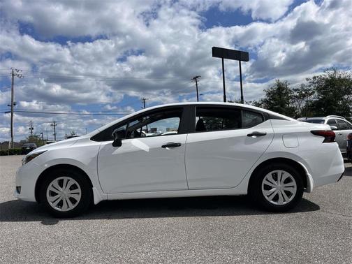 2025 Nissan Versa S