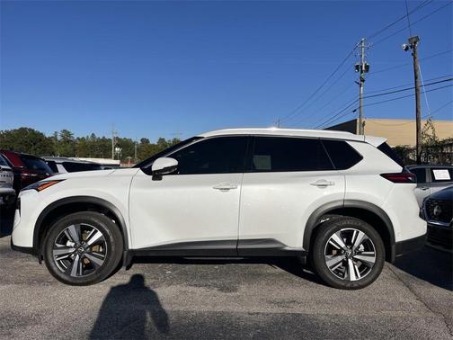 2024 Nissan Rogue SL