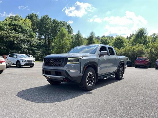 2023 Nissan Frontier PRO-X