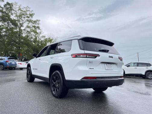 2024 Jeep Grand Cherokee L Laredo