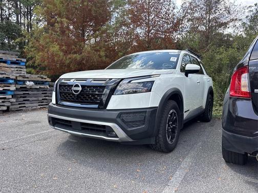 2024 Nissan Pathfinder Rock Creek
