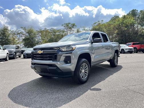 2024 Chevrolet Colorado LT