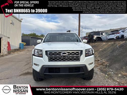 2022 Nissan Frontier SV