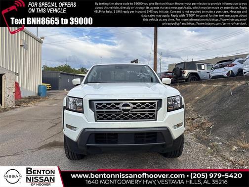 2022 Nissan Frontier SV
