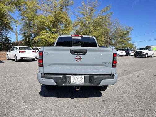 2024 Nissan Frontier PRO-X