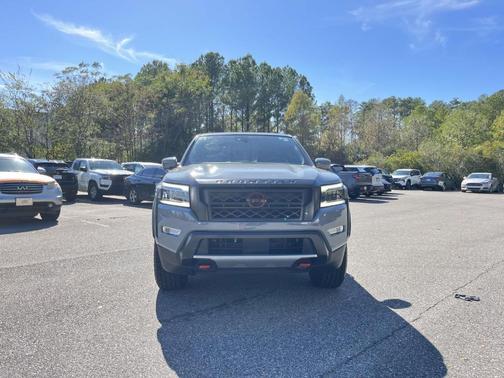 2024 Nissan Frontier PRO-X