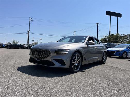 2024 Genesis G70 2.5T