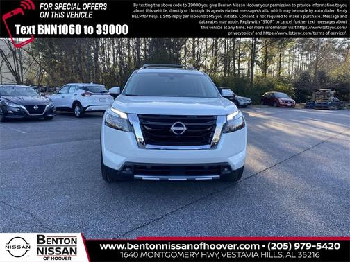 2025 Nissan Pathfinder Platinum