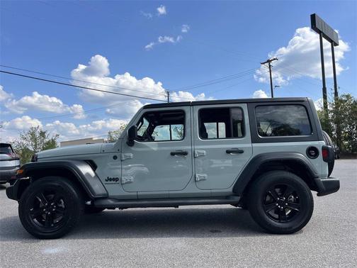 2023 Jeep Wrangler Sport