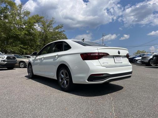 2022 Volkswagen Jetta 1.5T SE