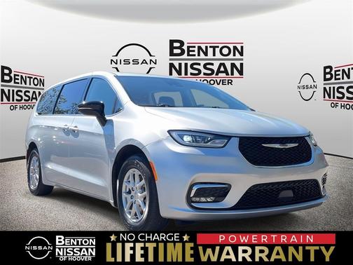 2024 Chrysler Pacifica Touring-L