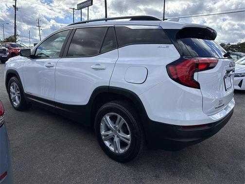 2021 GMC Terrain SLE