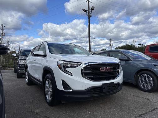 2021 GMC Terrain SLE