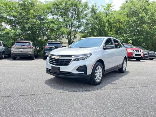 2022 Chevrolet Equinox LS