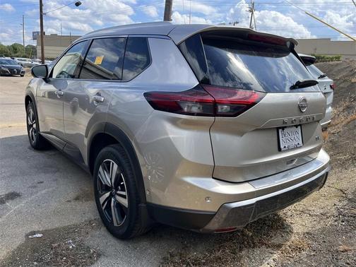 2024 Nissan Rogue SL