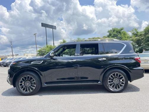 2024 Nissan Armada Platinum