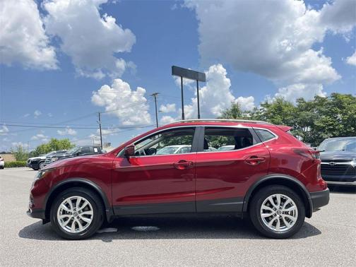 2021 Nissan Rogue Sport SV