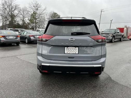 2025 Nissan Rogue Platinum