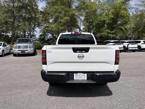2024 Nissan Frontier S