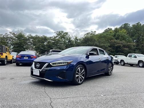 2023 Nissan Maxima SV