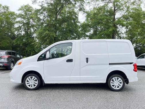 2020 Nissan NV200 SV