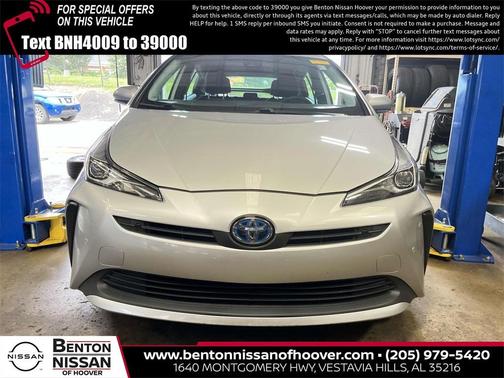 2022 Toyota Prius LE