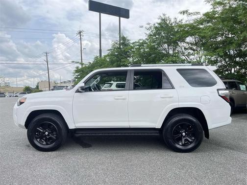 2020 Toyota 4Runner SR5