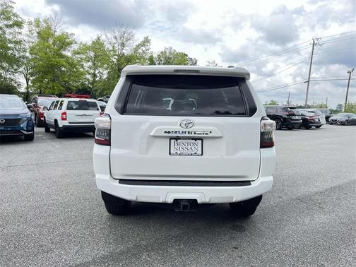 2020 Toyota 4Runner SR5