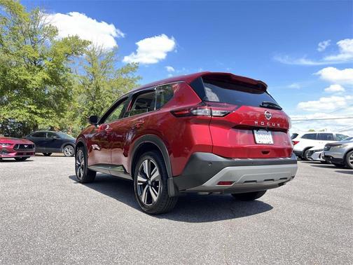 2021 Nissan Rogue SL