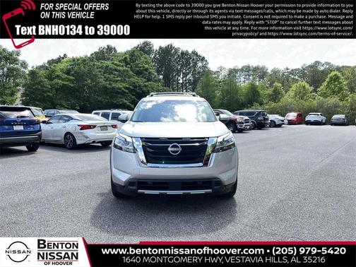 2024 Nissan Pathfinder Platinum