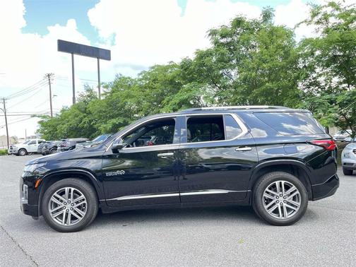 2023 Chevrolet Traverse High Country